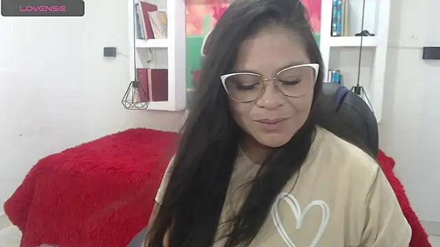 sexy lady 0 online show from September 12, 11:54 am