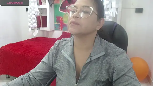 sexy lady 0 online show from October 18, 12:28 pm