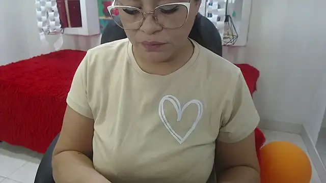 sexy lady 0 online show from October 24, 11:50 am