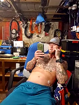 Snapshot of jtw14 chatting on September 17, 3:41 am jtw14 online show from September 17, 3:41 am