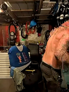 Snapshot of jtw14 chatting on September 28, 2:39 am jtw14 online show from September 28, 2:39 am