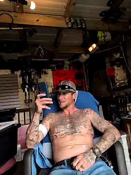 Snapshot of jtw14 chatting on October 12, 6:40 pm jtw14 online show from October 12, 6:40 pm