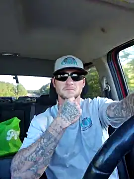 Snapshot of jtw14 chatting on October 15, 9:04 pm jtw14 online show from October 15, 9:04 pm