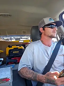 Snapshot of jtw14 chatting on October 17, 3:25 pm jtw14 online show from October 17, 3:25 pm