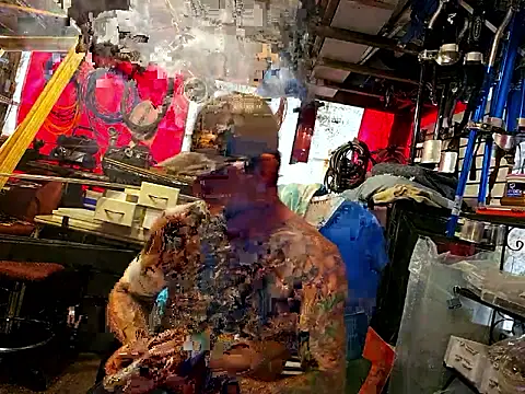 Snapshot of jtw14 chatting on October 19, 2:40 pm jtw14 online show from October 19, 2:40 pm