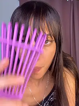 MiaGoth  online show from April 12, 8:25 pm