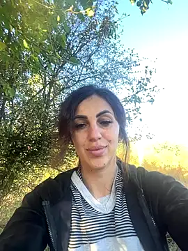 Snapshot of EmaSkyes chatting on September 20, 5:30 am EmaSkyes online show from September 20, 5:30 am