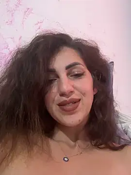 Snapshot of EmaSkyes chatting on October 2, 6:42 am EmaSkyes online show from October 2, 6:42 am