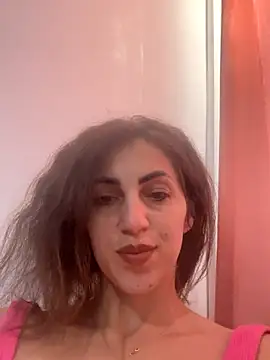 Snapshot of EmaSkyes chatting on October 10, 5:39 am EmaSkyes online show from October 10, 5:39 am