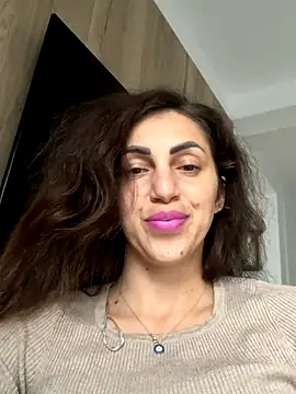 Snapshot of EmaSkyes chatting on October 15, 6:57 am EmaSkyes online show from October 15, 6:57 am