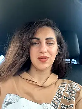 Snapshot of EmaSkyes chatting on October 18, 11:44 am EmaSkyes online show from October 18, 11:44 am