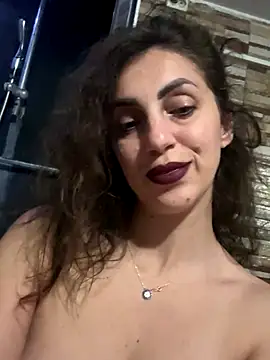 Snapshot of EmaSkyes chatting on October 28, 7:38 pm EmaSkyes online show from October 28, 7:38 pm