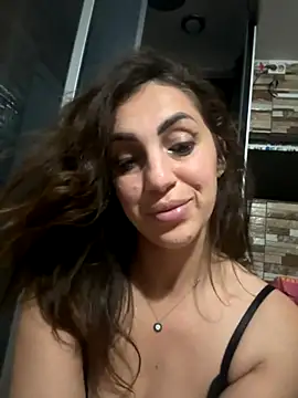 Snapshot of EmaSkyes chatting on November 9, 6:39 pm EmaSkyes online show from November 9, 6:39 pm