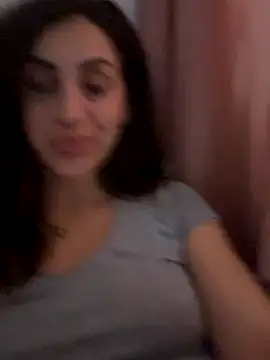 Snapshot of EmaSkyes chatting on November 16, 2:00 pm EmaSkyes online show from November 16, 2:00 pm