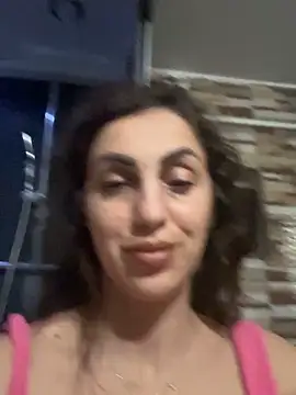 Snapshot of EmaSkyes chatting on November 24, 9:25 pm EmaSkyes online show from November 24, 9:25 pm