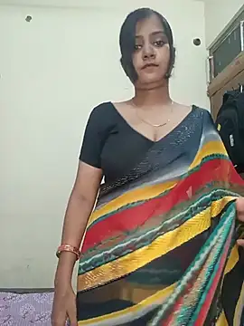 Snapshot of Miss-Riyasingh chatting on June 19, 5:50 pm Miss-Riyasingh online show from June 19, 5:50 pm