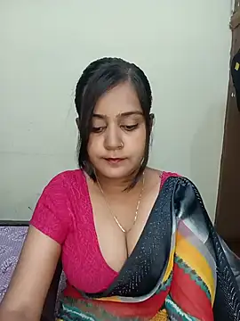 Snapshot of Miss-Riyasingh chatting on June 24, 5:12 pm Miss-Riyasingh online show from June 24, 5:12 pm