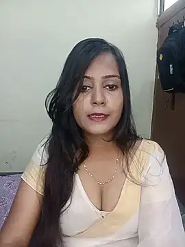 Snapshot of Miss-Riyasingh chatting on July 5, 5:14 am Miss-Riyasingh online show from July 5, 5:14 am