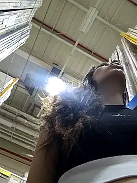 aurelialux online show from September 17, 8:43 pm