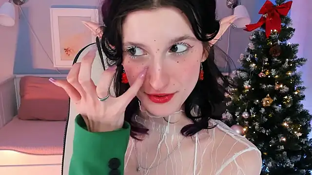 Snapshot of Lil_Melanie_ chatting on December 29, 7:00 pm Lil Melanie  online show from December 29, 7:00 pm