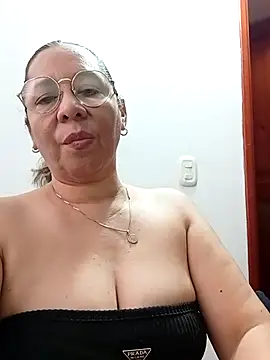 Snapshot of MATTHEW_MRANDA chatting on March 8, 9:40 pm MATTHEW MRANDA online show from March 8, 9:40 pm