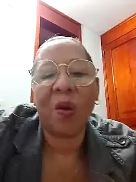 Snapshot of MATTHEW_MRANDA chatting on March 9, 11:03 pm MATTHEW MRANDA online show from March 9, 11:03 pm