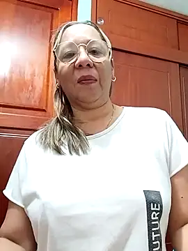 Snapshot of MATTHEW_MRANDA chatting on March 15, 10:57 am MATTHEW MRANDA online show from March 15, 10:57 am