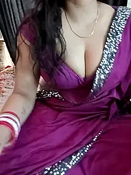 kaamuk shweta online show from April 21, 3:02 am