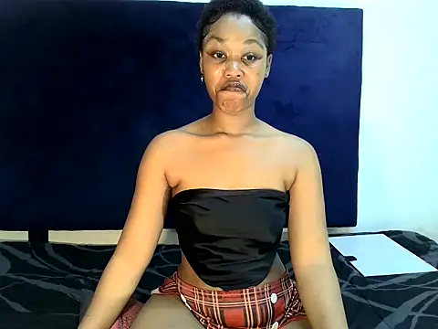 ReginaStar16 online show from October 30, 5:46 pm