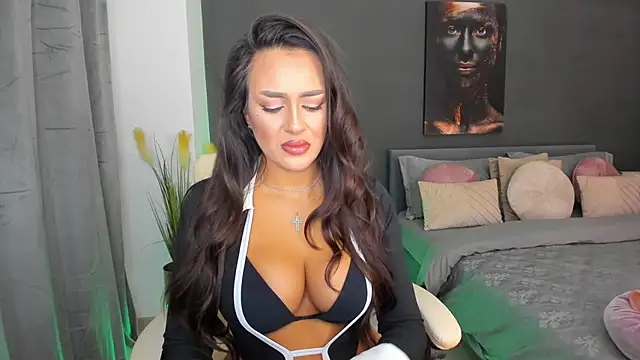 Sonia  Rey online show from March 6, 7:43 pm