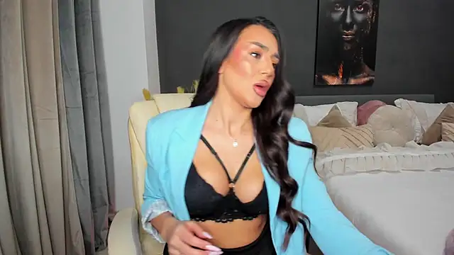 Sonia  Rey online show from January 11, 4:56 pm