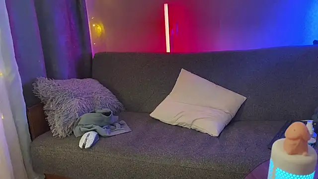 Adam misti online show from December 5, 11:16 am