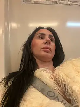 Snapshot of AnaRhodes chatting on March 10, 8:26 am AnaRhodes online show from March 10, 8:26 am