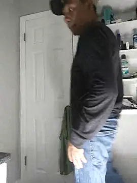 Snapshot of Boss199971 chatting on November 16, 9:26 am Boss199971 online show from November 16, 9:26 am