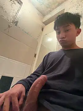 Snapshot of PuffingRinger chatting on March 9, 9:46 am PuffingRinger online show from March 9, 9:46 am