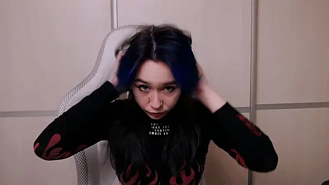 Kimiko   online show from April 23, 1:24 pm