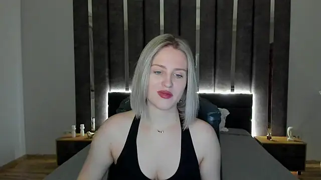 Snapshot of _Sarah_Soul_ chatting on January 2, 12:55 am  Sarah Soul  online show from January 2, 12:55 am