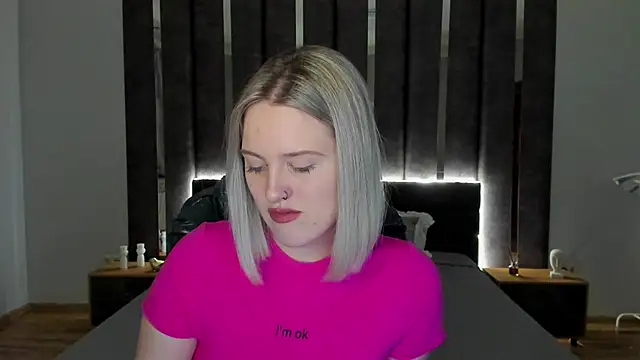 Snapshot of _Sarah_Soul_ chatting on January 4, 12:48 am  Sarah Soul  online show from January 4, 12:48 am