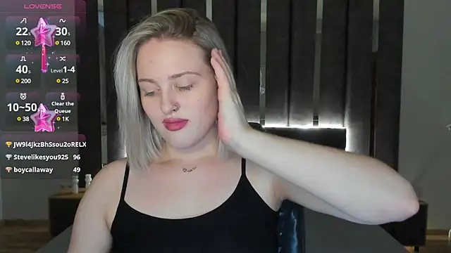 Snapshot of _Sarah_Soul_ chatting on January 8, 3:29 am  Sarah Soul  online show from January 8, 3:29 am