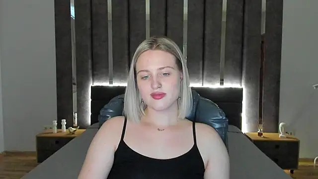 Snapshot of _Sarah_Soul_ chatting on January 8, 6:31 am  Sarah Soul  online show from January 8, 6:31 am