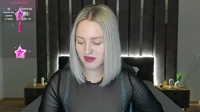 Snapshot of _Sarah_Soul_ chatting on January 9, 12:57 am  Sarah Soul  online show from January 9, 12:57 am