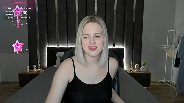 Snapshot of _Sarah_Soul_ chatting on January 22, 3:52 am  Sarah Soul  online show from January 22, 3:52 am