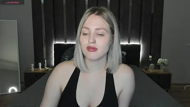 Snapshot of _Sarah_Soul_ chatting on February 11, 3:50 am  Sarah Soul  online show from February 11, 3:50 am