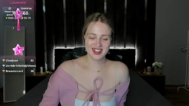 Snapshot of _Sarah_Soul_ chatting on February 13, 4:00 am  Sarah Soul  online show from February 13, 4:00 am