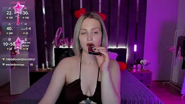 Snapshot of _Sarah_Soul_ chatting on February 16, 7:04 am  Sarah Soul  online show from February 16, 7:04 am