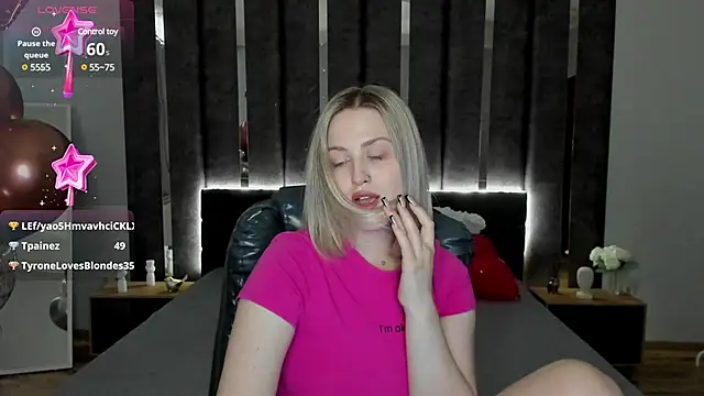 Snapshot of _Sarah_Soul_ chatting on February 18, 6:59 am  Sarah Soul  online show from February 18, 6:59 am