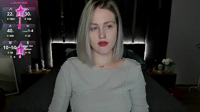 Snapshot of _Sarah_Soul_ chatting on February 19, 12:57 am  Sarah Soul  online show from February 19, 12:57 am