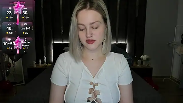 Snapshot of _Sarah_Soul_ chatting on February 20, 12:41 am  Sarah Soul  online show from February 20, 12:41 am