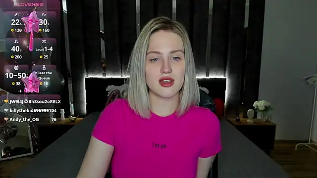 Snapshot of _Sarah_Soul_ chatting on February 25, 4:24 am  Sarah Soul  online show from February 25, 4:24 am