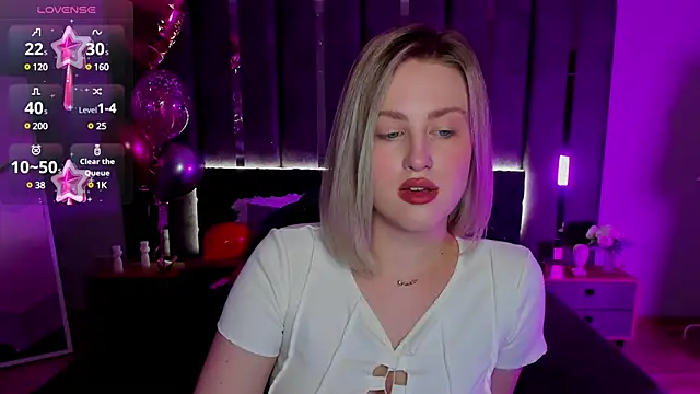 Snapshot of _Sarah_Soul_ chatting on March 6, 12:54 am  Sarah Soul  online show from March 6, 12:54 am